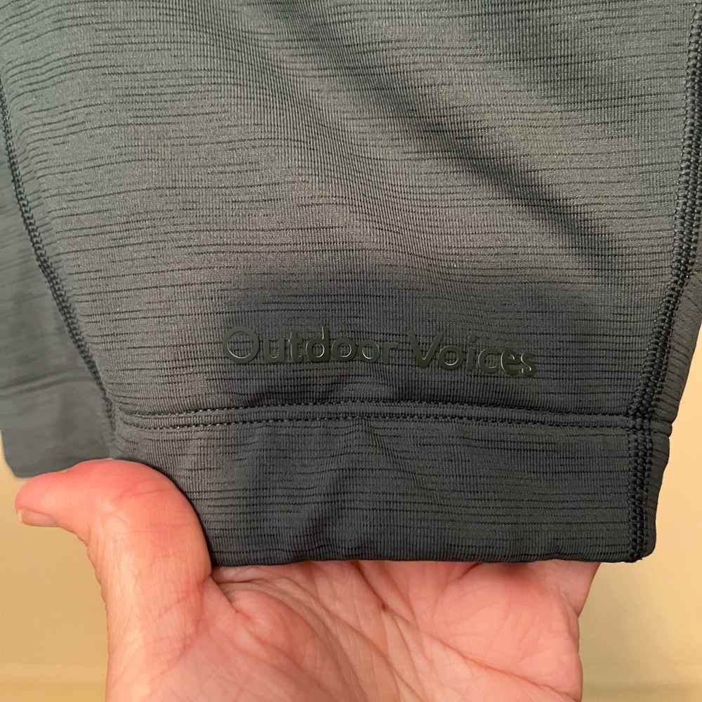 Outdoor Voices Gray Green Sports Bra - Picture 4 of 4